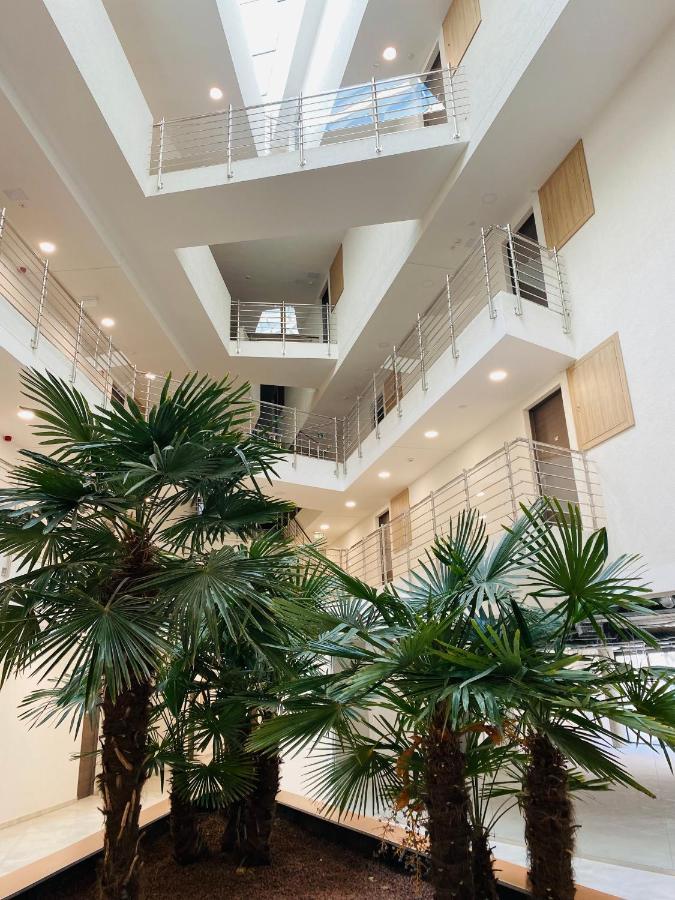 Atrium Apartman Heviz Mit Panoramaterrasse Und Tiefgarage Exterior foto