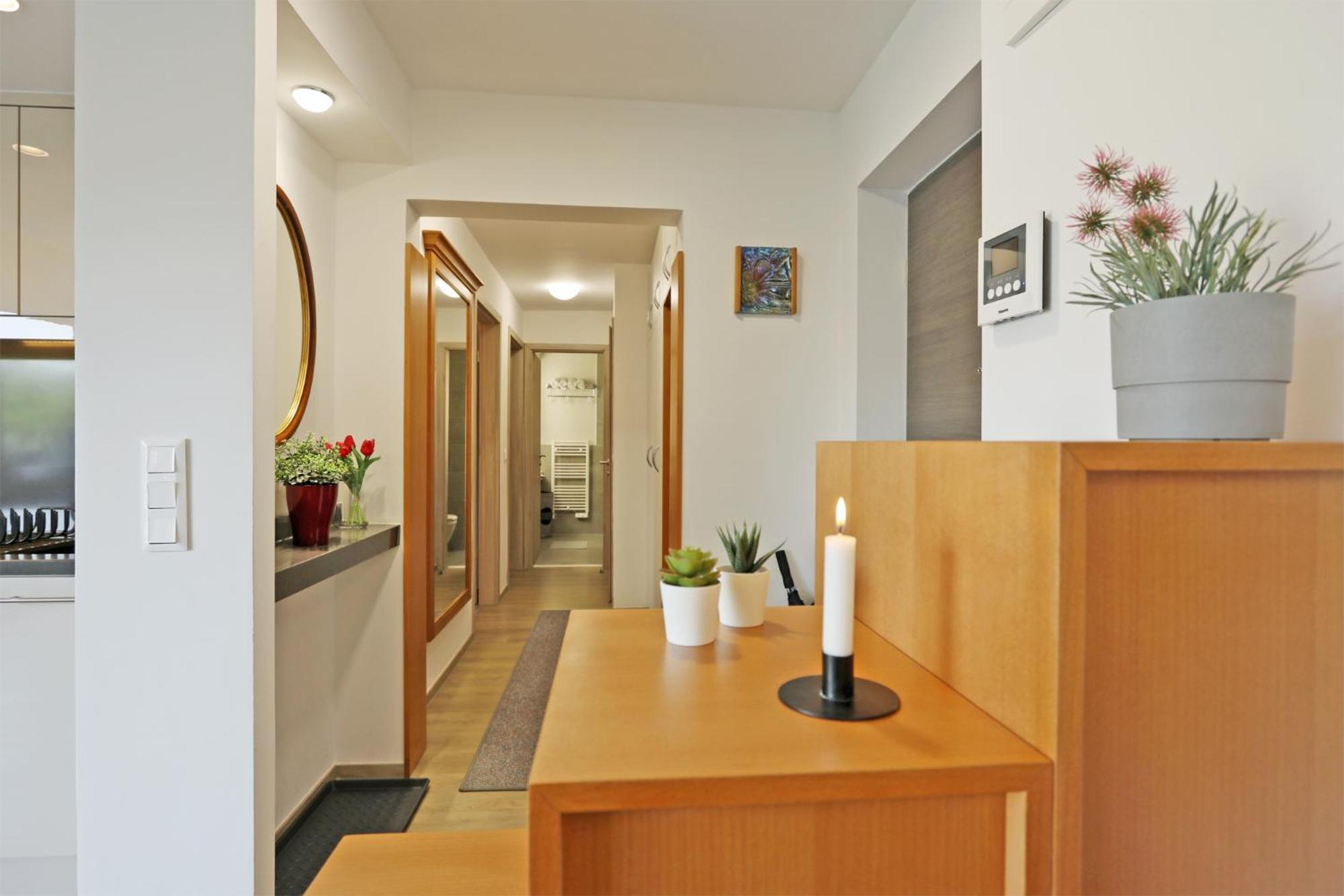 Atrium Apartman Heviz Mit Panoramaterrasse Und Tiefgarage Exterior foto